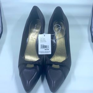 NWT Merona Athena Brown 9.5 Heels